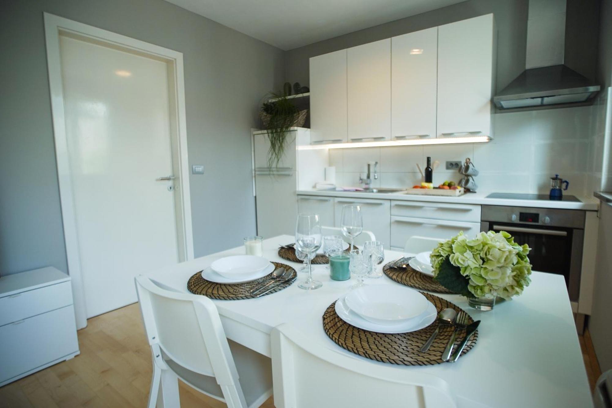 Elly Apartment Ankaran Ngoại thất bức ảnh