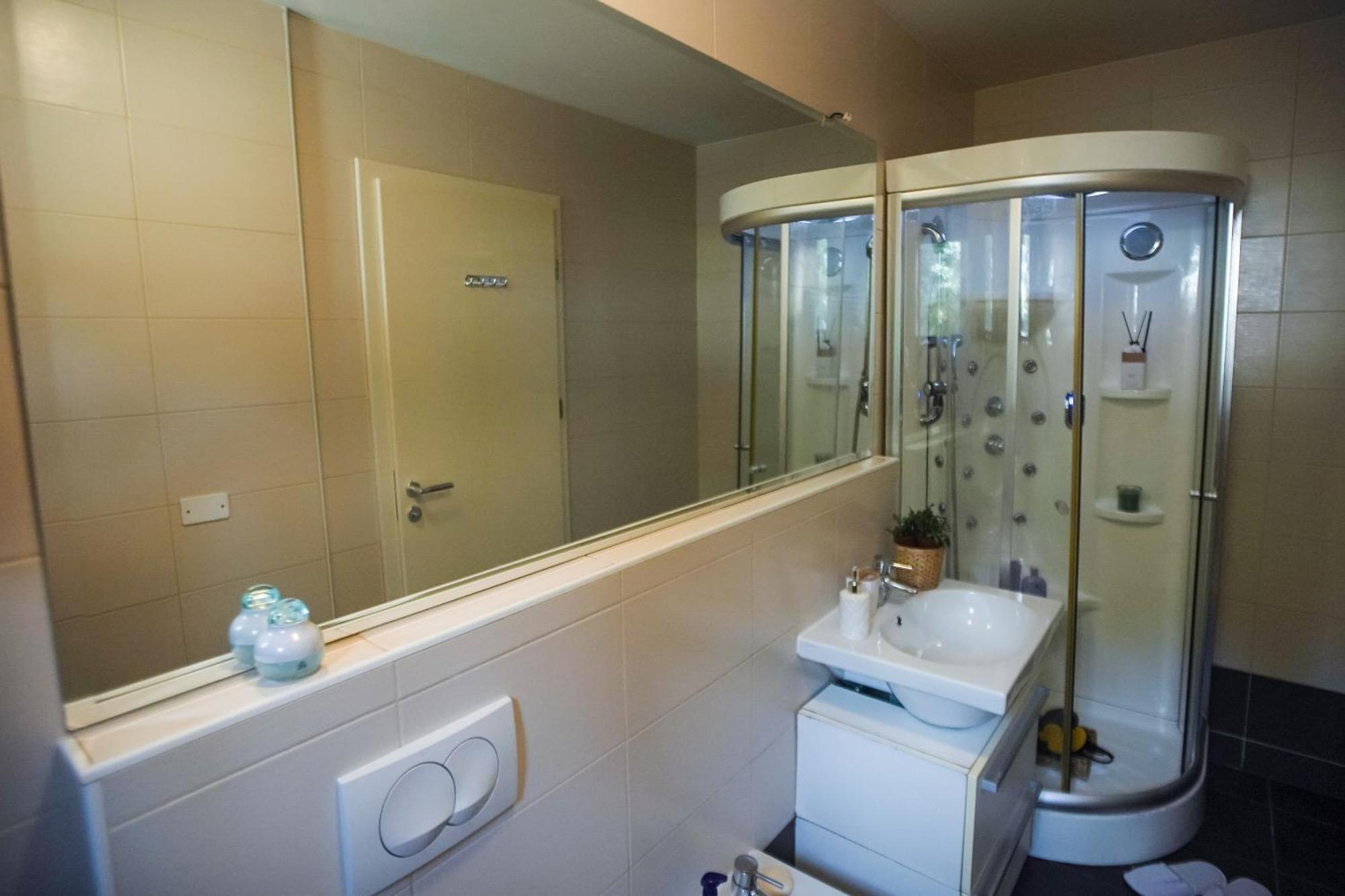 Elly Apartment Ankaran Ngoại thất bức ảnh