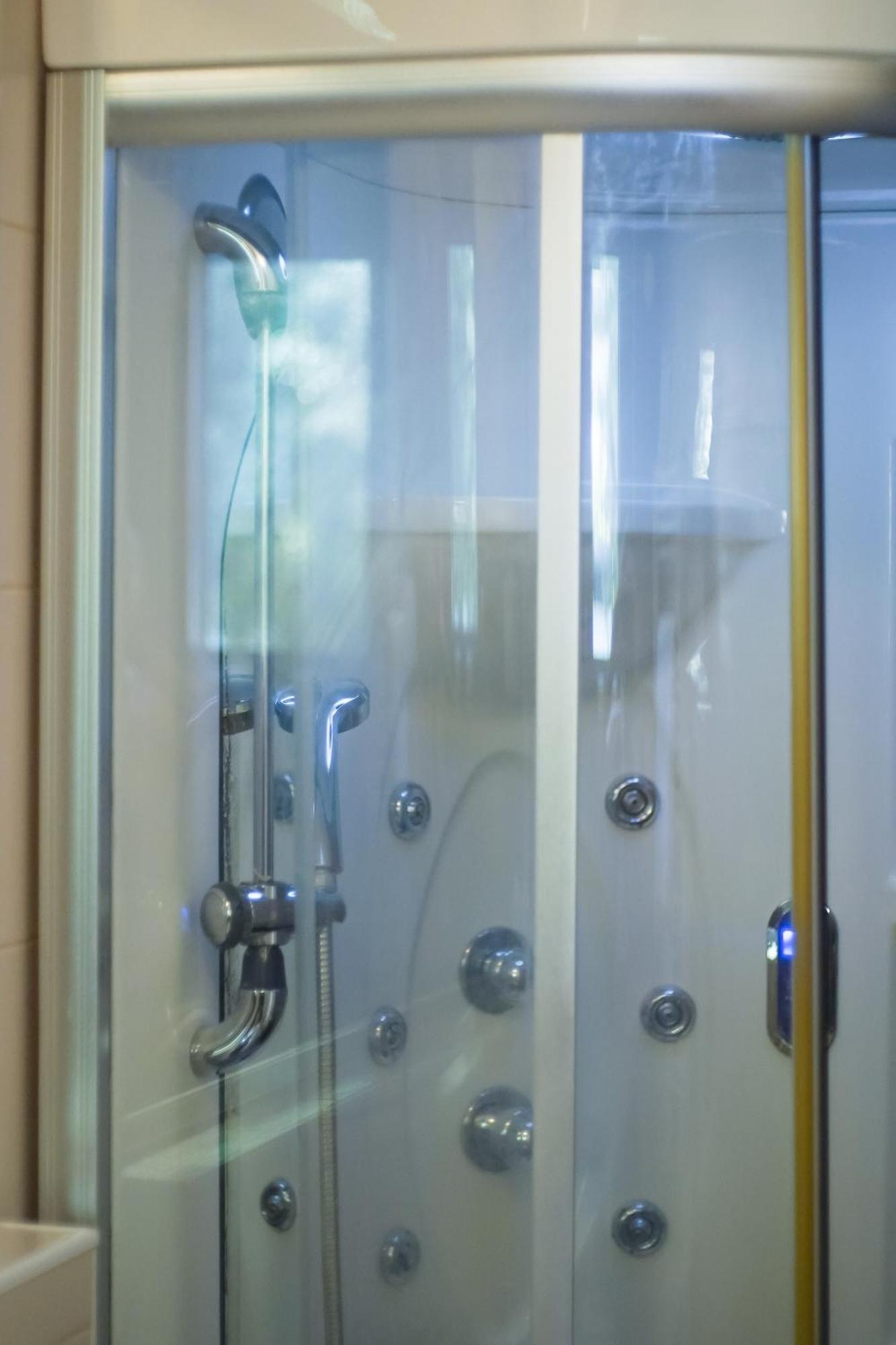 Elly Apartment Ankaran Ngoại thất bức ảnh